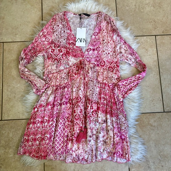 PATCHWORK PRINT MINI DRESS - Picture 5 of 15